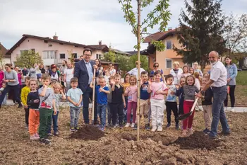 V uporabo smo predali vrtičke v Preski