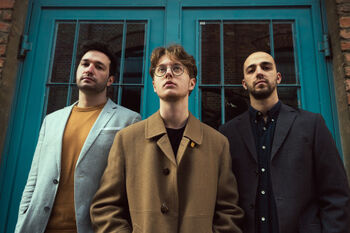 GLASBENI ABONMA SOTOČJE: MIND TREE