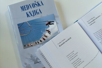 Medvoška knjiga – pogovor z urednikoma