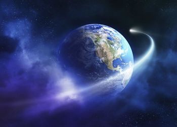 KOMET PRIHAJA - Gledališka predstava za ABONMA in IZVEN