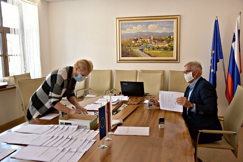 Občina Brežice sklenila pogodbe za sofinanciranje programov 155 nevladnih organizacij