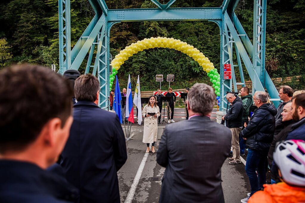 Kolesarska povezava Brežice – Krška vas uradno predana namenu