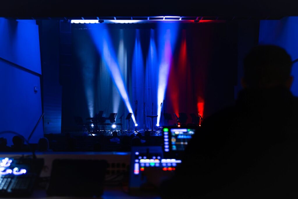 Prenovljeni Dom kulture Brežice uradno predan namenu