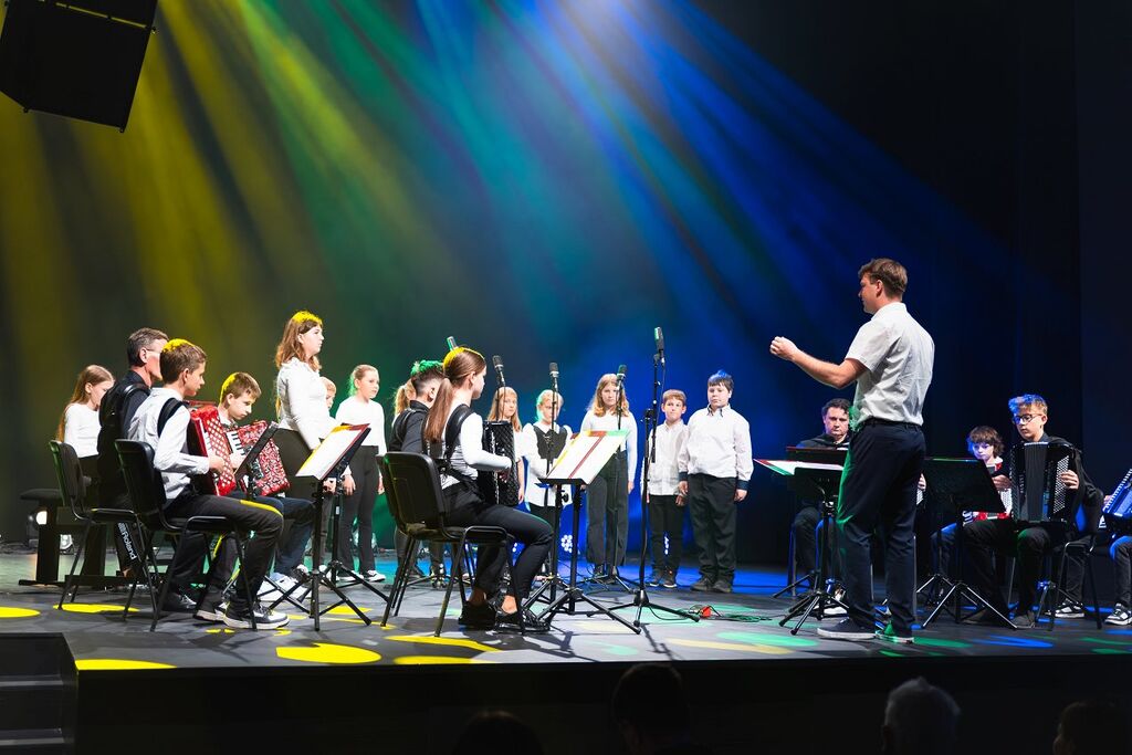 Prenovljeni Dom kulture Brežice uradno predan namenu