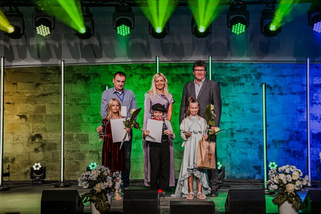 V Brežicah znova zasijali talenti na Mednarodnem otroškem pevskem festivalu z rekordno udeležbo