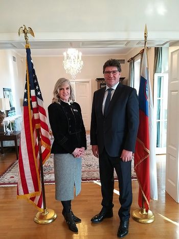 Župan na obisku pri veleposlanici ZDA Lyndi C. Blanchard