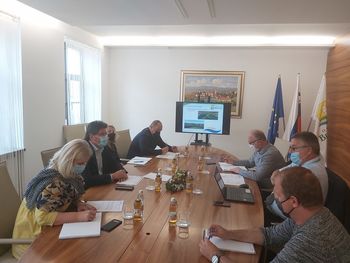 Delovno srečanje župana Občine Brežice s predstavniki Direkcije RS za ceste