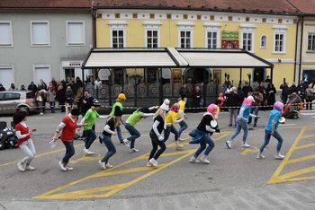 Fašjenk Dobova: Tradicionalni prevzem oblasti v Brežicah