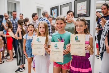 V likovnem izzivu na temo športa sodelovalo več kot 180 otrok iz naše občine