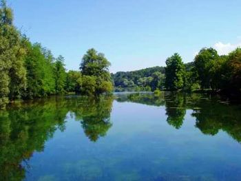 Voda v reki Krki primerna za kopanje