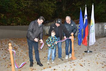 V Sobenji vasi uredili vaško središče pri izviru studenca