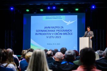 786.458,08  evrov za programe 153 nevladnih organizacij s področja športa, kulture, mladine, turizma ter zdravstva in socialnega varstva