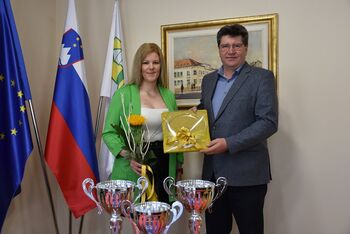 Župan sprejel občanko Andrejo Mihelin, zmagovalko državnega in mednarodnega tekmovanja v varjenju