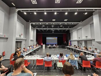 Občina Brežice obžaluje incident na OŠ Velika Dolina in ostro obsoja tovrstna dejanja