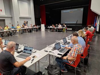 Brežiški svetniki o poslovno-obrtni coni Jesenice na Dolenjskem in realizaciji proračuna v polletju