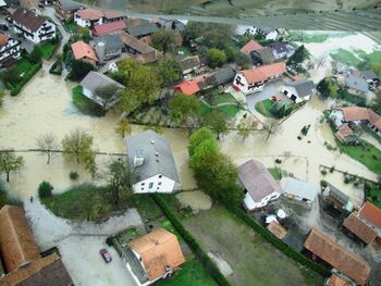 Stališče občine glede vprašanja varovanje pred poplavami brez HE Mokrice