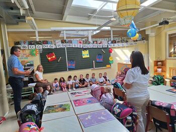 Občina Brežice: Župan Ivan Molan prvi šolski dan preživel s prvošolci na OŠ Brežice