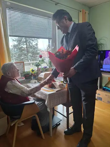 Župan Ivan Molan voščil Ani Kovačič - Eni ob 100. rojstnem dnevu