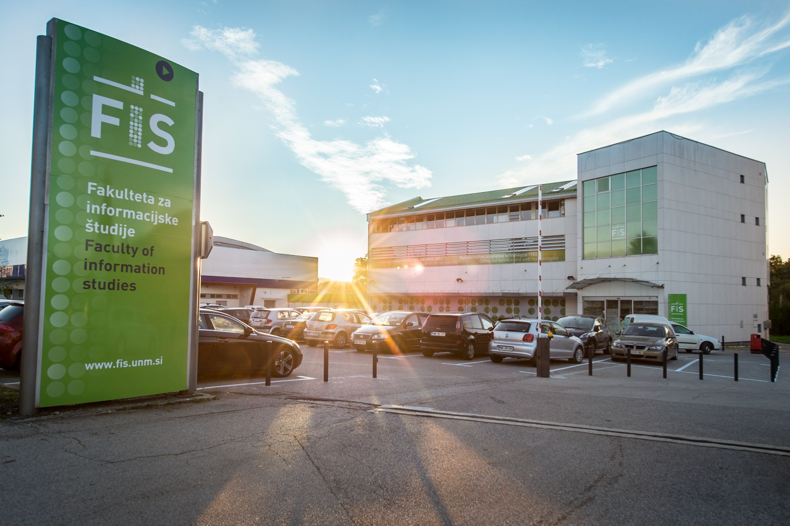 FAKULTETA ZA INFORMACIJSKE ŠTUDIJE V NOVEM MESTU