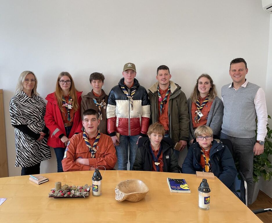 LUČ MIRU IZ BETLEHEMA ZASVETILA V OBČINI TREBNJE