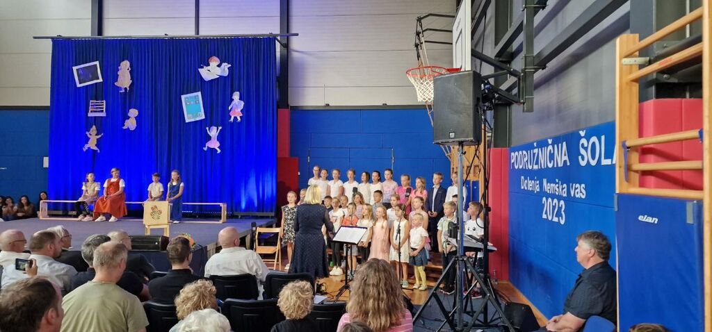 PODRUŽNIČNO ŠOLO V DOLENJI NEMŠKI VASI PREDALI NAMENU