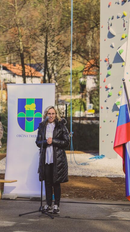 V ŠENTLOVRENCU NAJVEČJA ZUNANJA PLEZALNA STENA V JV SLOVENIJI