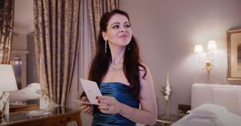 Jerica Steklasa v kratkem filmu "Kennst du das Land?"