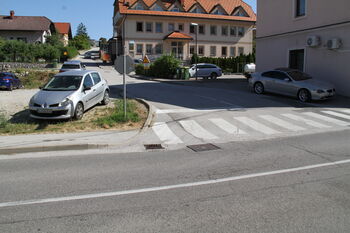RAZŠIRITEV KRIŽIŠČA MED RIMSKO CESTO IN ULICO TALCEV