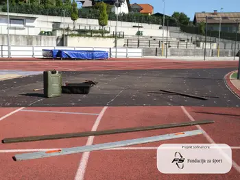 ZARADI PRENOVE ATLETSKE STEZE BO ŠPORTNI PARK TREBNJE OD JUTRI DO VKLJUČNO PONEDELJKA ZAPRT ZARADI PRENOVE ATLETSKE STEZE BO ŠPORTNI PARK TREBNJE OD JUTRI DO VKLJUČNO PONEDELJKA ZAPRT