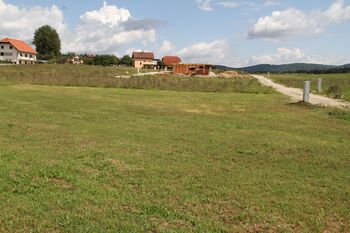 NOVA STANOVANJSKA SOSESKA DOBRAVA SKORAJ ŽE POVSEM ZASEDENA