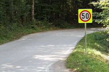 DODATNA PROMETNA SIGNALIZACIJA ZA VEČJO VARNOST