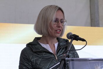 NA ČATEŽU VEČ TISOČ POHODNIKOV