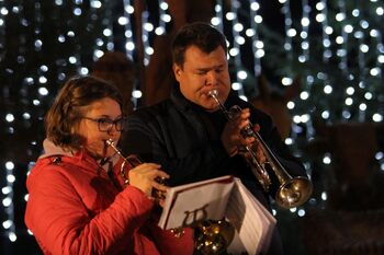 PRIŽIG PRAZNIČNIH LUČK V TREBNJEM PRIŽIG PRAZNIČNIH LUČK V TREBNJEM