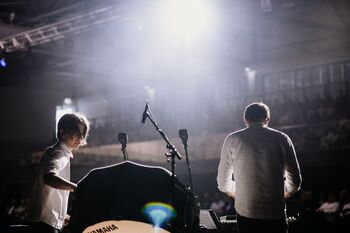 ZGODOVINSKI DAN ZA OBČINO TREBNJE: NOVA ŠPORTNA DVORANA ODPRLA SVOJA VRATA ZGODOVINSKI DAN ZA OBČINO TREBNJE: NOVA ŠPORTNA DVORANA ODPRLA SVOJA VRATA