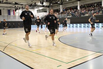 NOVA ŠPORTNA DVORANA ZASIJALA, ROKOMETAŠI TRIMA TREBNJE PRED RAZPRODANIMI TRIBUNAMI NAVDUŠILI NOVA ŠPORTNA DVORANA ZASIJALA, ROKOMETAŠI TRIMA TREBNJE PRED RAZPRODANIMI TRIBUNAMI NAVDUŠILI