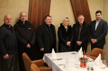 TRADICIONALNO PRAZNIČNO SREČANJE ŽUPANJE Z DUHOVNIKI