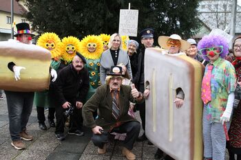 OBLAST V ROKAH MASK: PUST ZAVLADAL TREBNJEMU