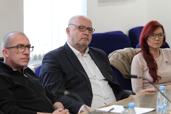 S KANDIDATI ZA POSLANCE O RAZVOJNIH PRIORITETAH OBČINE TREBNJE