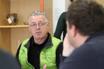 PODPIS POGODBE ZA OBNOVO VODOVODNIH ODSEKOV