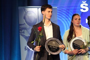 ŠPORTNIKI LETA OBČIN TREBNJE IN MIRNA: MOTOKROSIST JAN PANCAR, ROKOMETAŠICA MAJA VOJNOVIČ IN ROKOMETNI KLUB TRIMO TREBNJE