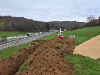 ZAKLJUČENA OBNOVA VODOVODA KORENITKA, DELA SE NADALJUJEJO ZAKLJUČENA OBNOVA VODOVODA KORENITKA, DELA SE NADALJUJEJO
