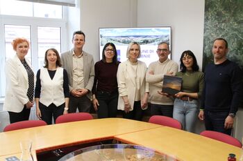 ERASMUS+ POVEZUJE: NA OŠ VELIKI GABER GOSTIJO UČENCE IN UČITELJE IZ ITALIJE ERASMUS+ POVEZUJE: NA OŠ VELIKI GABER GOSTIJO UČENCE IN UČITELJE IZ ITALIJE