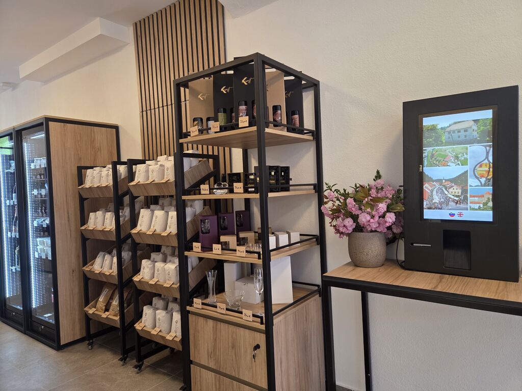 TRŽNICA NA ZAUPANJE