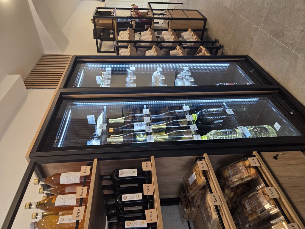 TRŽNICA NA ZAUPANJE