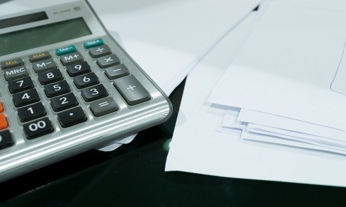 PLAČE IN OSTALI PREJEMKI