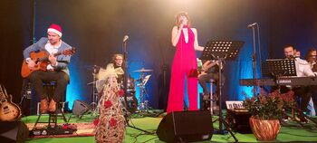 BOŽIČNO NOVOLETNI KONCERT URŠE KAVČIČ