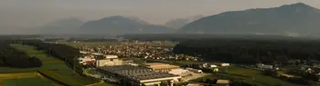 POSLOVNA CONA NAKLO - priložnost za investitorje