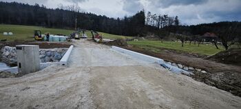 PESTRO JULIJSKO DOGAJANJE