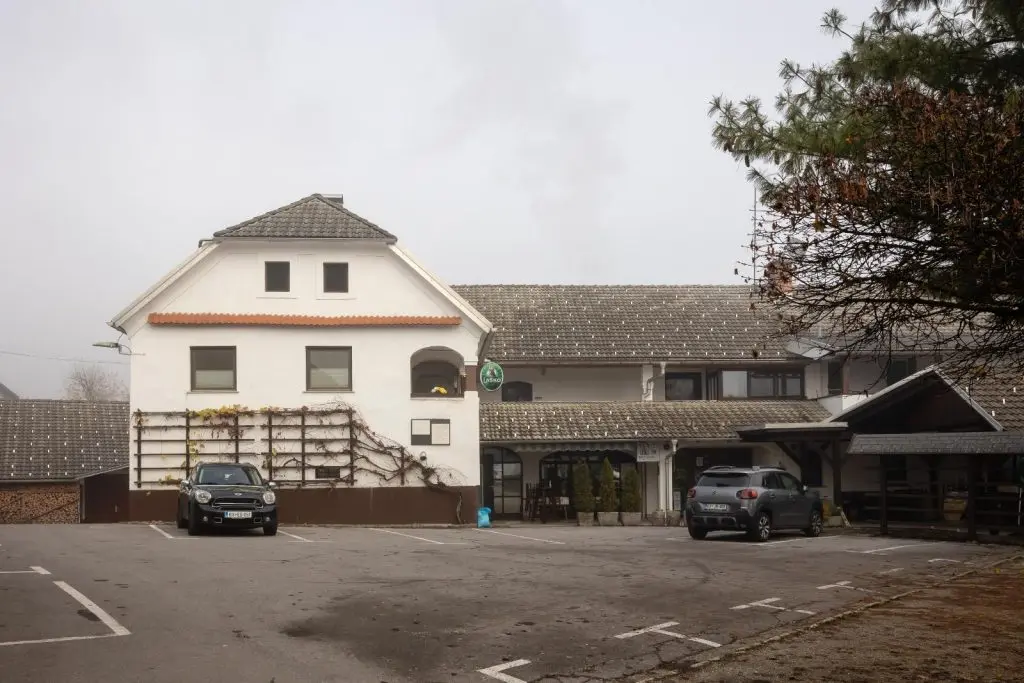 Raziščite kranjsko podeželje
