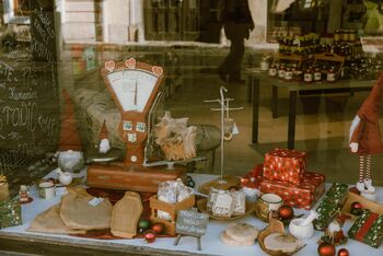 Lepe obletnice kranjskih trgovinic z lokalnimi izdelki